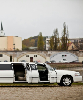 LINCOLN TOWN CAR 12