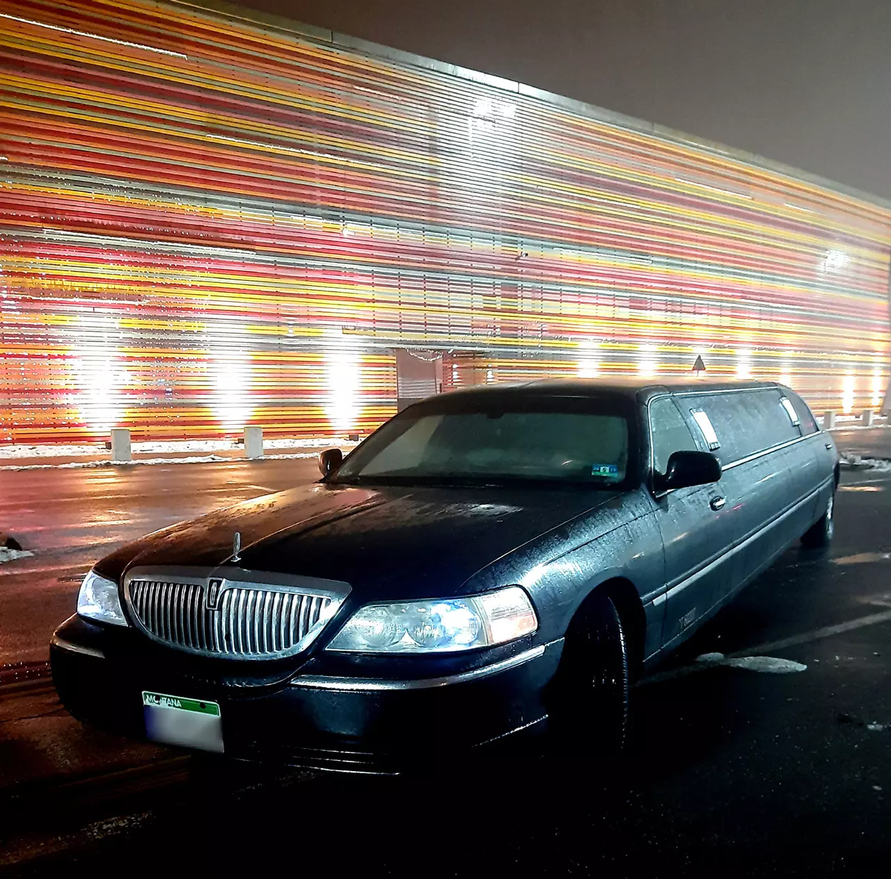 LINCOLN TOWN CAR 120